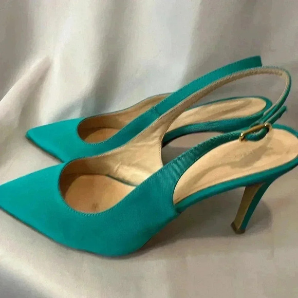 Turquoise sling heels by Luca Valentini  size 6.5 - Picture 4 of 9